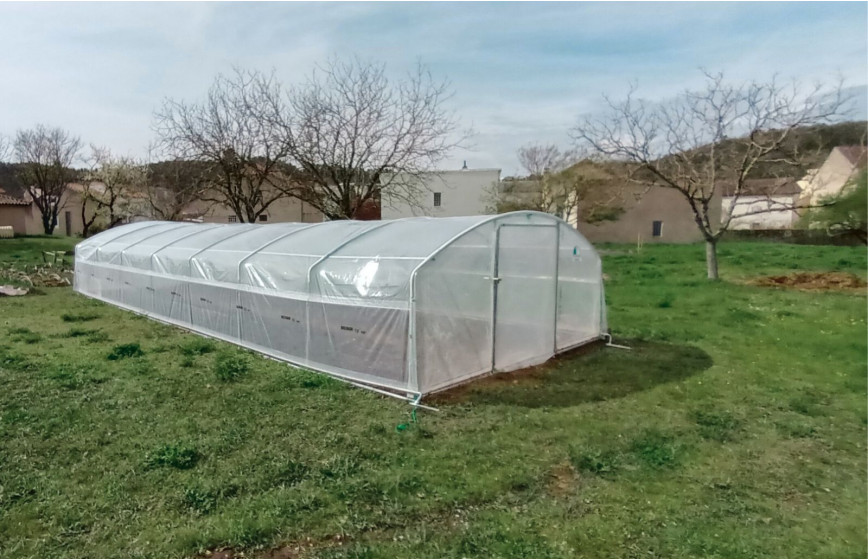 Serre de jardin moins d'1m80 de haut - longueur 10m50 | Les Serres Tonneau