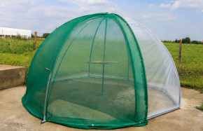 Ombrage de porte pour serre Igloo | Serres Tonneau