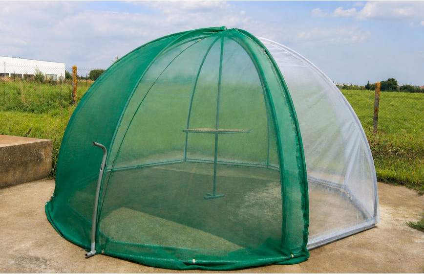 Ombrage de porte pour serre Igloo | Serres Tonneau