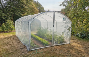 Serre Tonneau - Abri cultures - 3m x 4.5m - Pieds droits - bâche enterrée.
