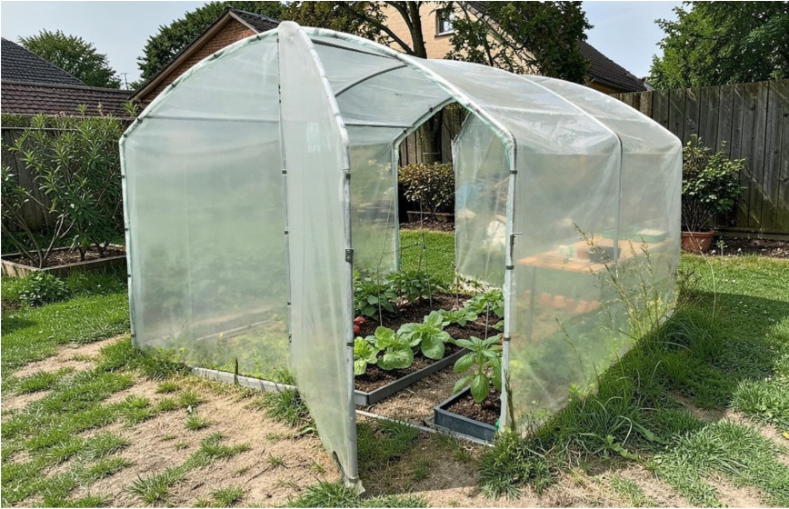 Serre Tonneau - Abri culture - pieds droits- bâche enterrée -  2 portes - 3m/3m