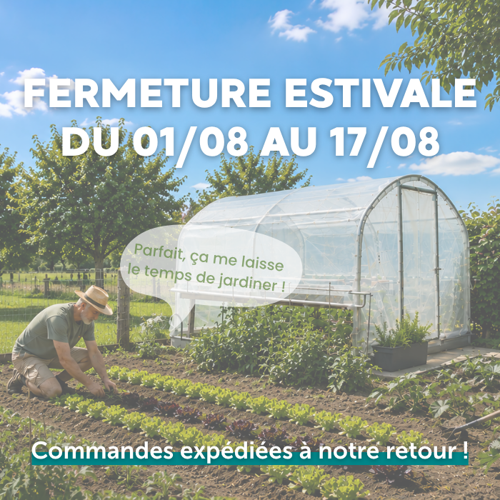 jardinier dans son potager en été