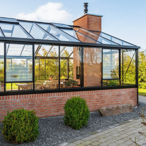 serre en verre cheminée